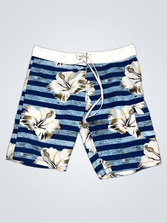 Blaue gestreifte Blumen-Boardshorts