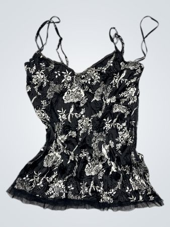 Schwarzes Camisole mit Blumenmuster und Spitzensaum