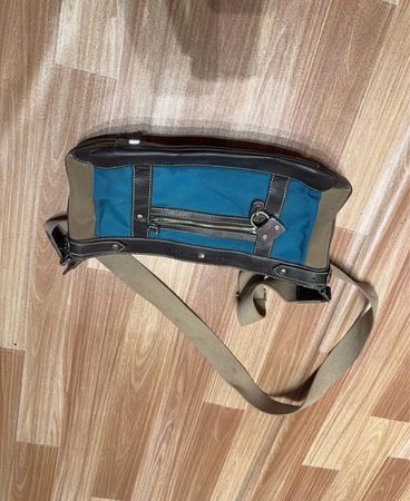 Tommy Hilfiger Crossbody Bag