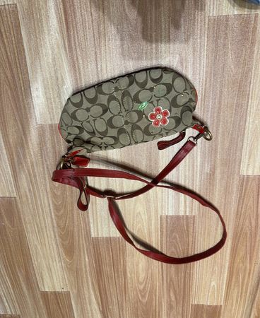 Sac bandoulière Monogram Flower Coach Crossbody