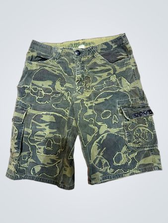 Affliction Tarnmuster Schädel Cargoshorts
