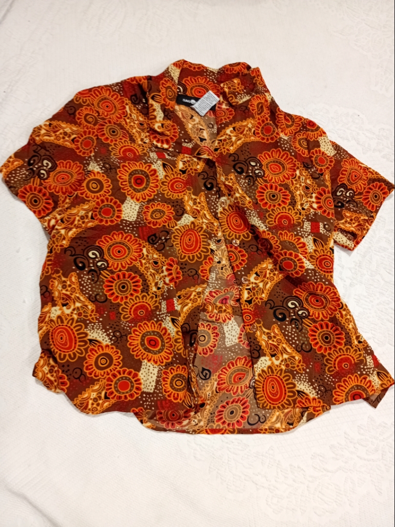 Sag Harbor Floral Button-Up Shirt