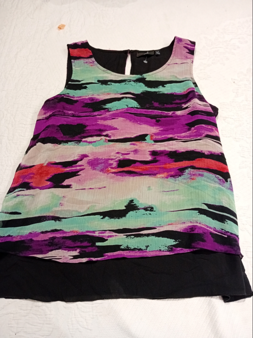 Blusa sin mangas Apt. 9