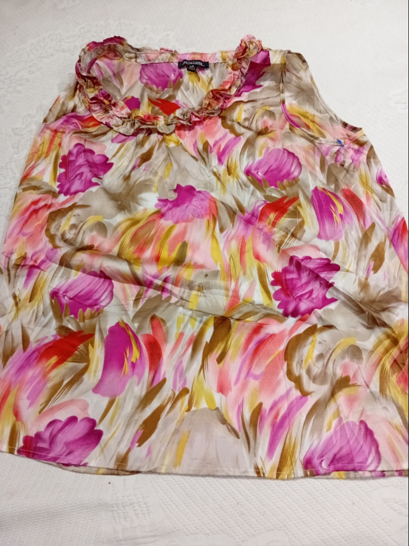 Floral Ruffle Neck Sleeveless Top