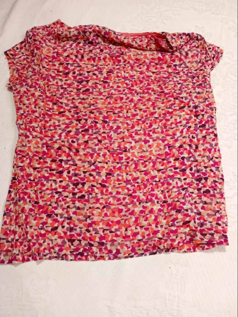 Liz Claiborne Printed T-shirt