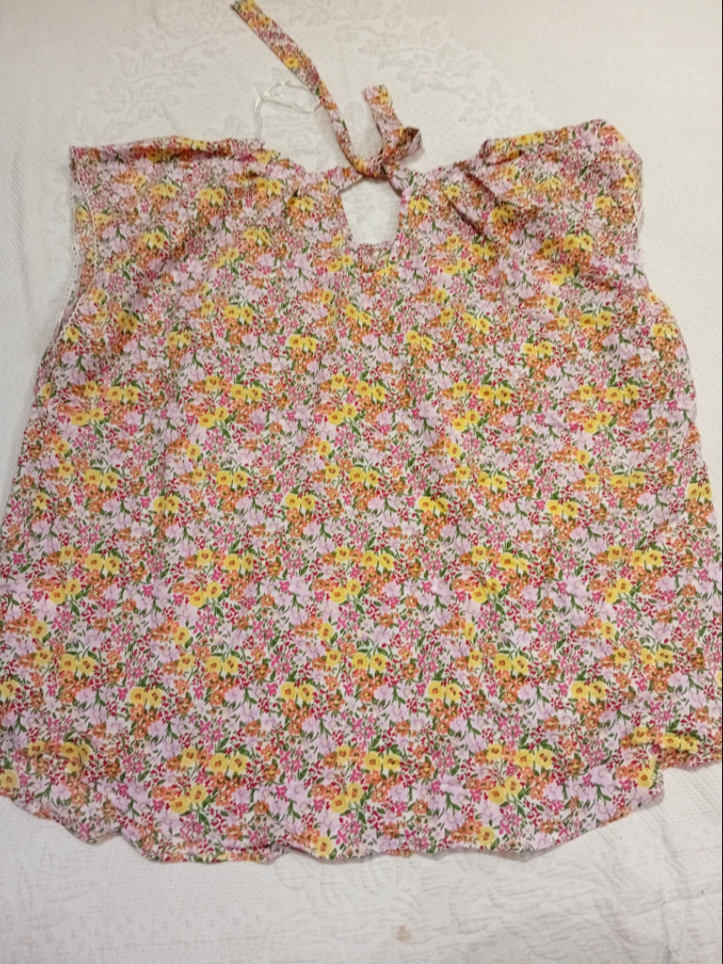 Floral Tie-Neck Top