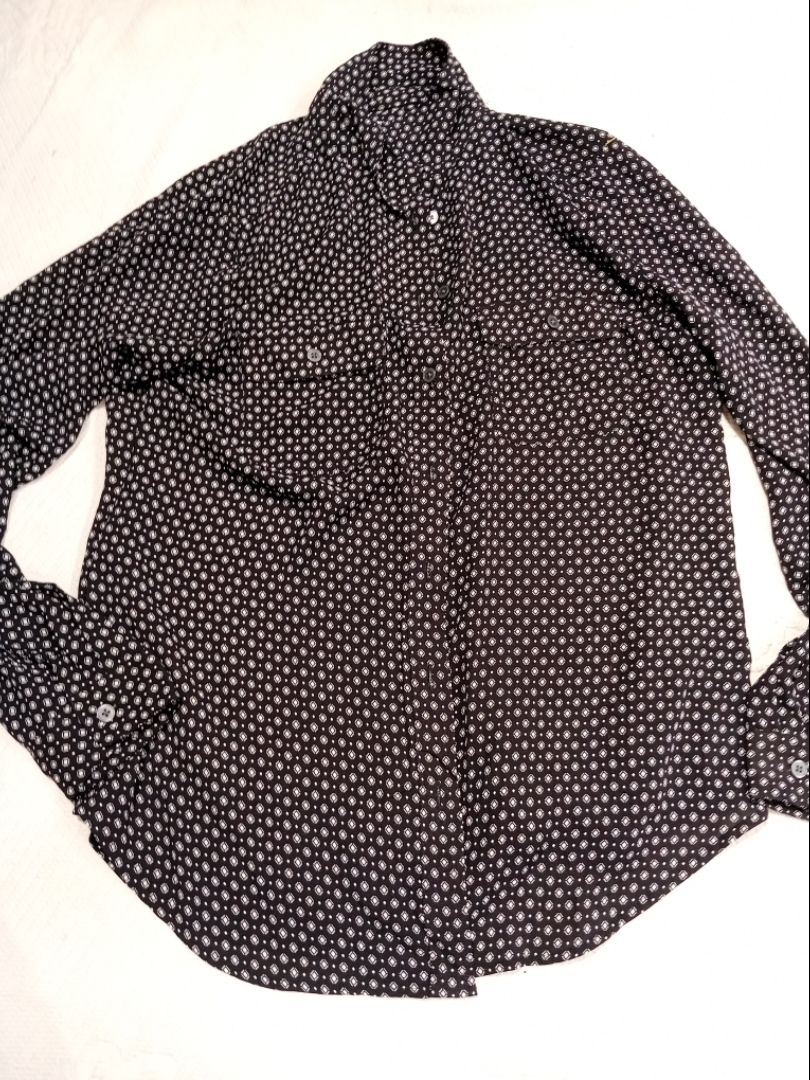 LOFT Black and White Patterned Button-Up Shirt