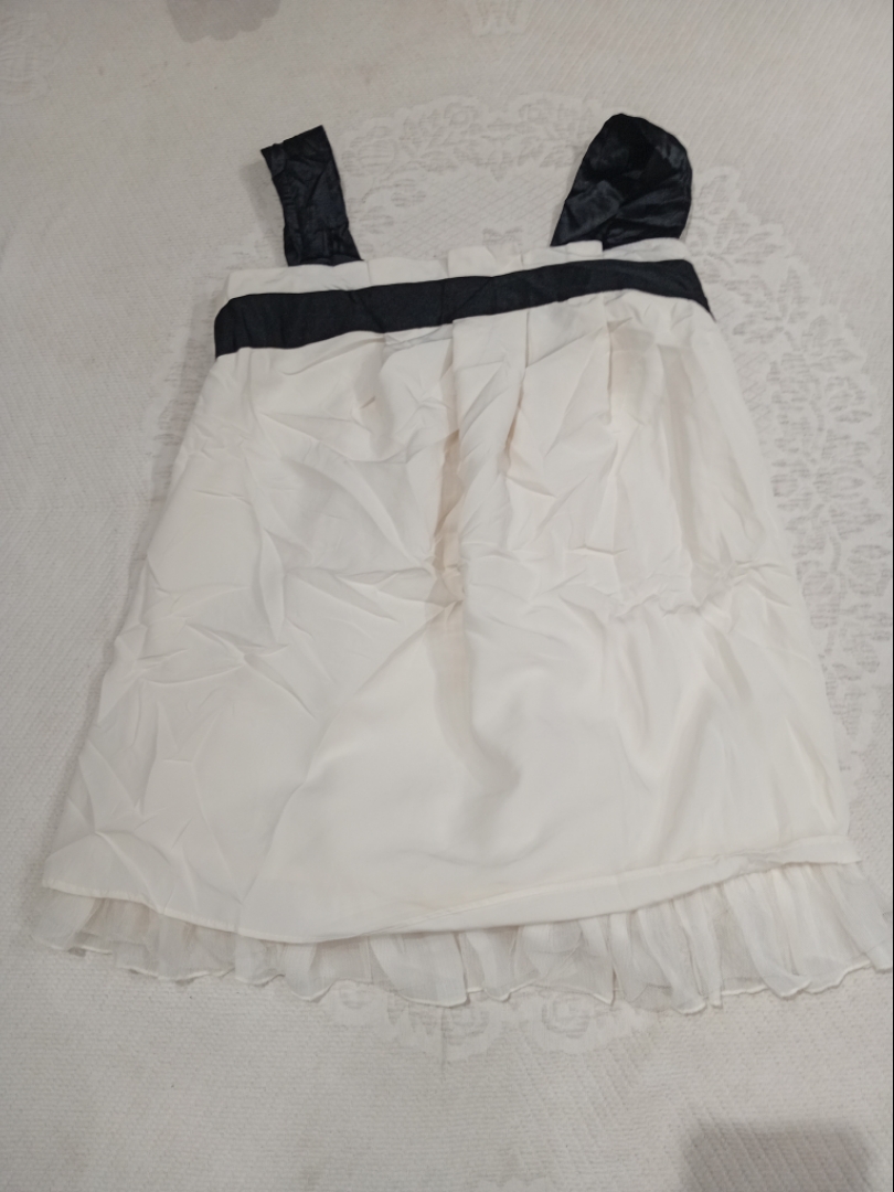 Robe blanche Simply Vera Vera Wang avec des bretel..