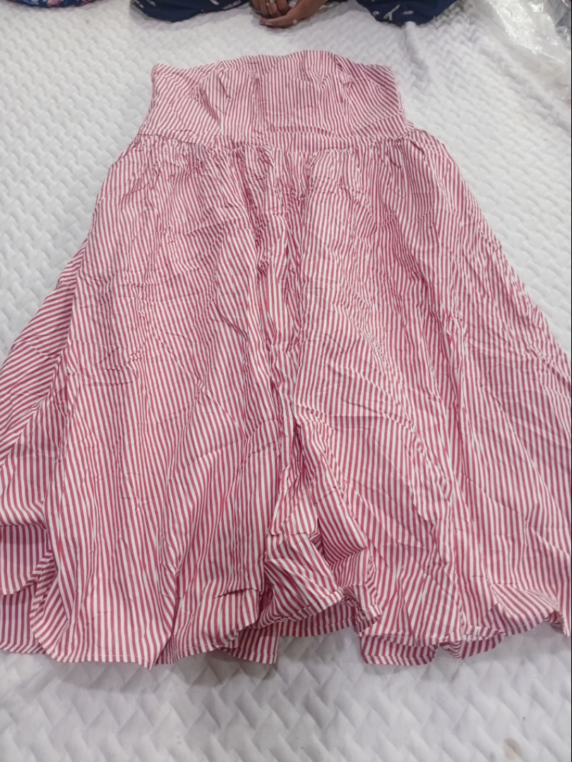 Ava & Viv Gestreiftes Kleid