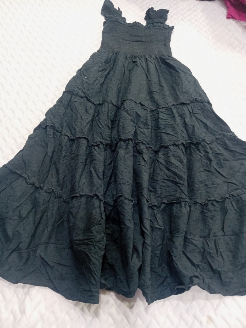 Gestuftes Maxikleid