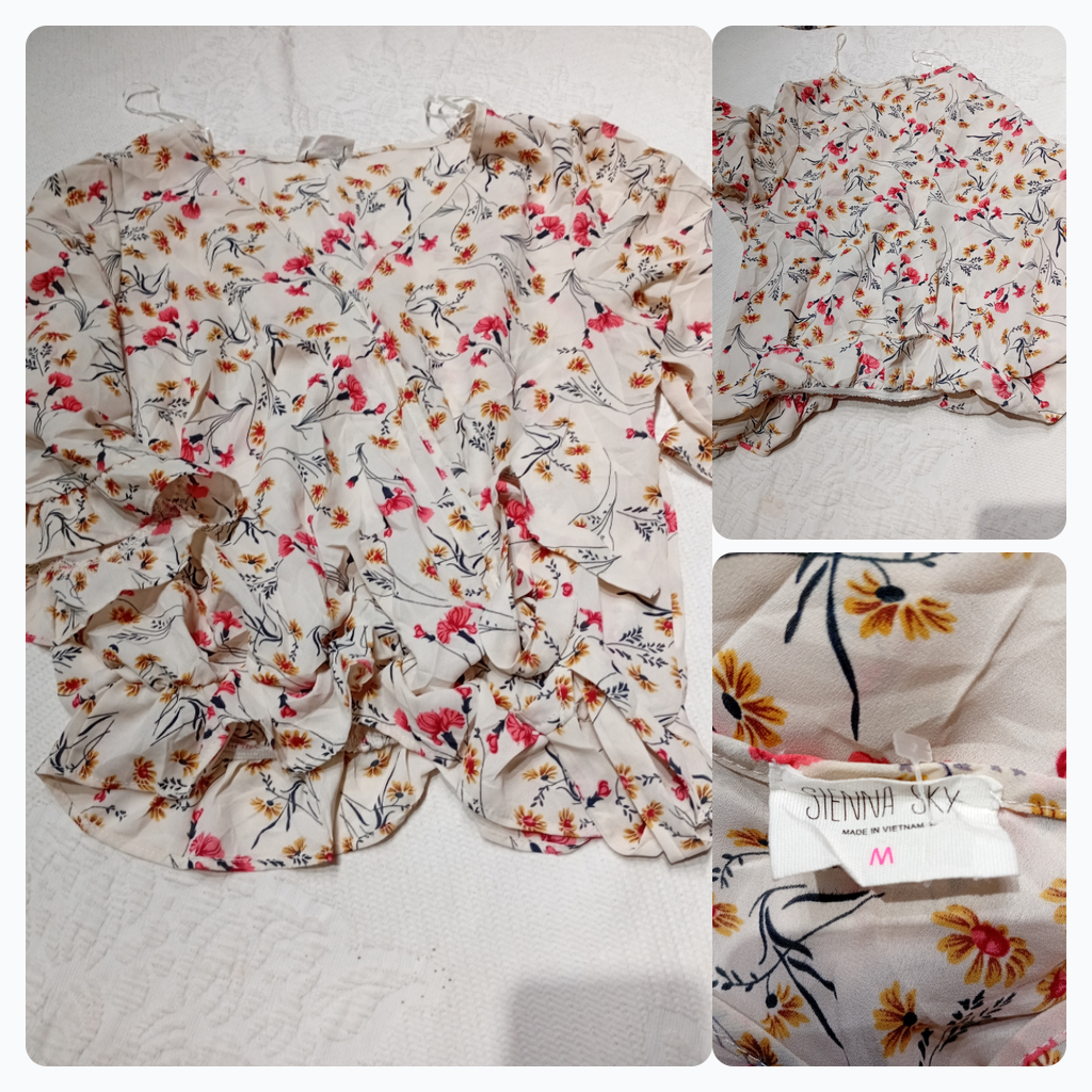 Floral Print Ruffle Blouse