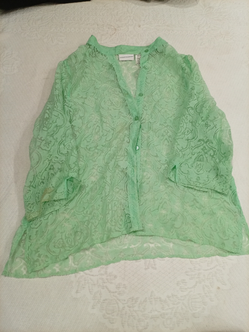 Alfred Dunner Green Paisley Button-Up Bl..