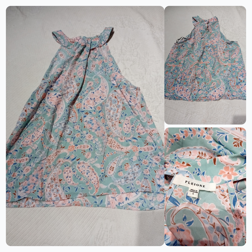 Top Halter con Estampado Paisley Pleione