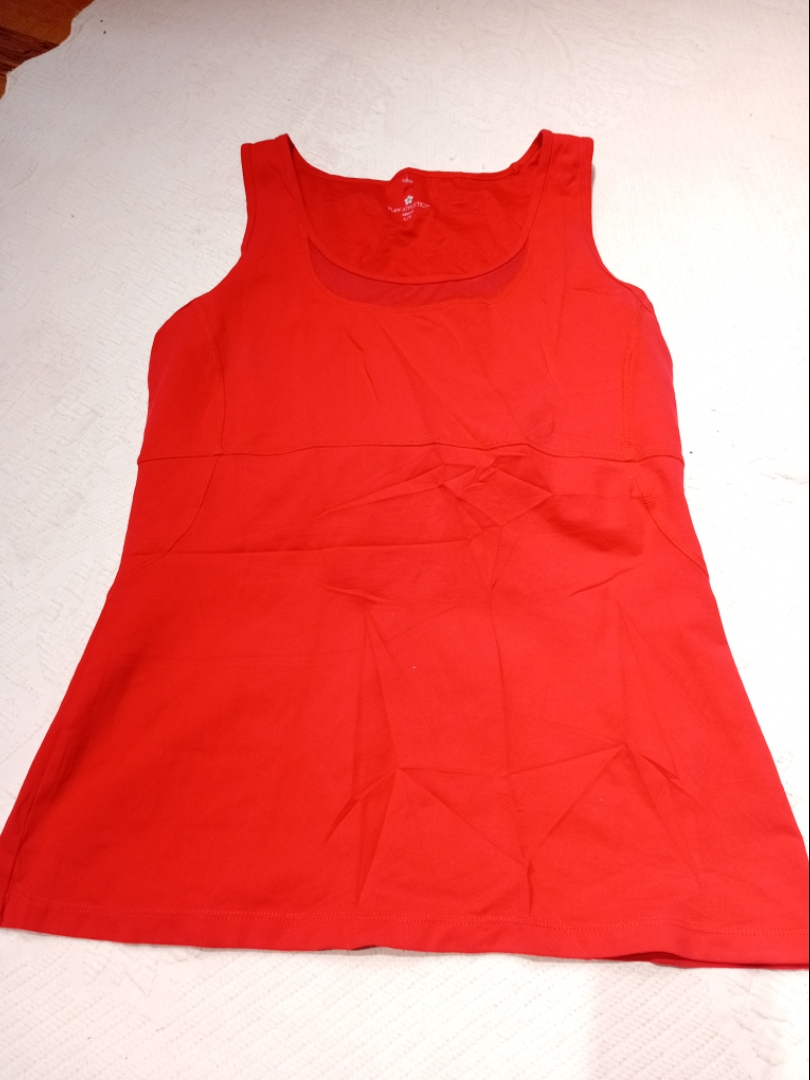 Red Sleeveless Tank Top