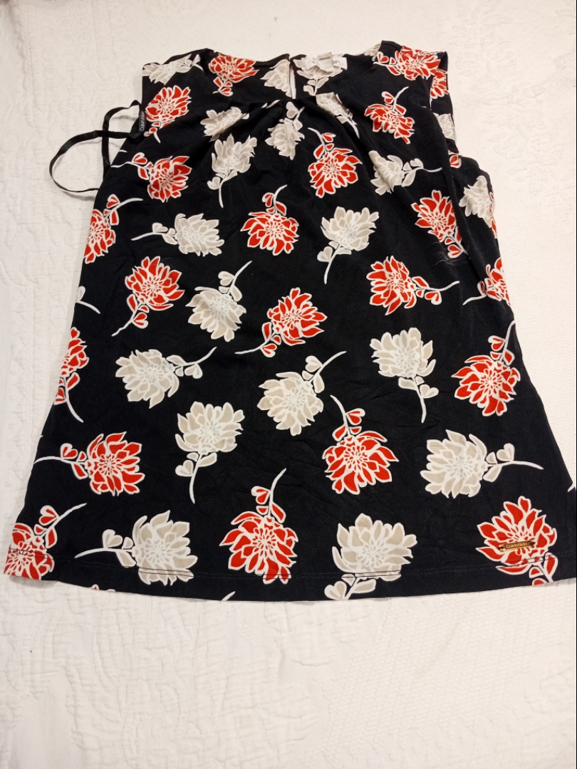 Top sin mangas con estampado floral de Calvin Klei..