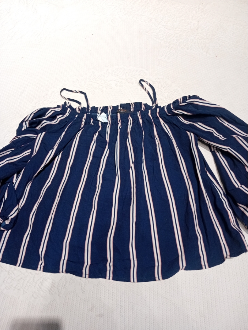 Blusa rayada sin mangas Forever 21