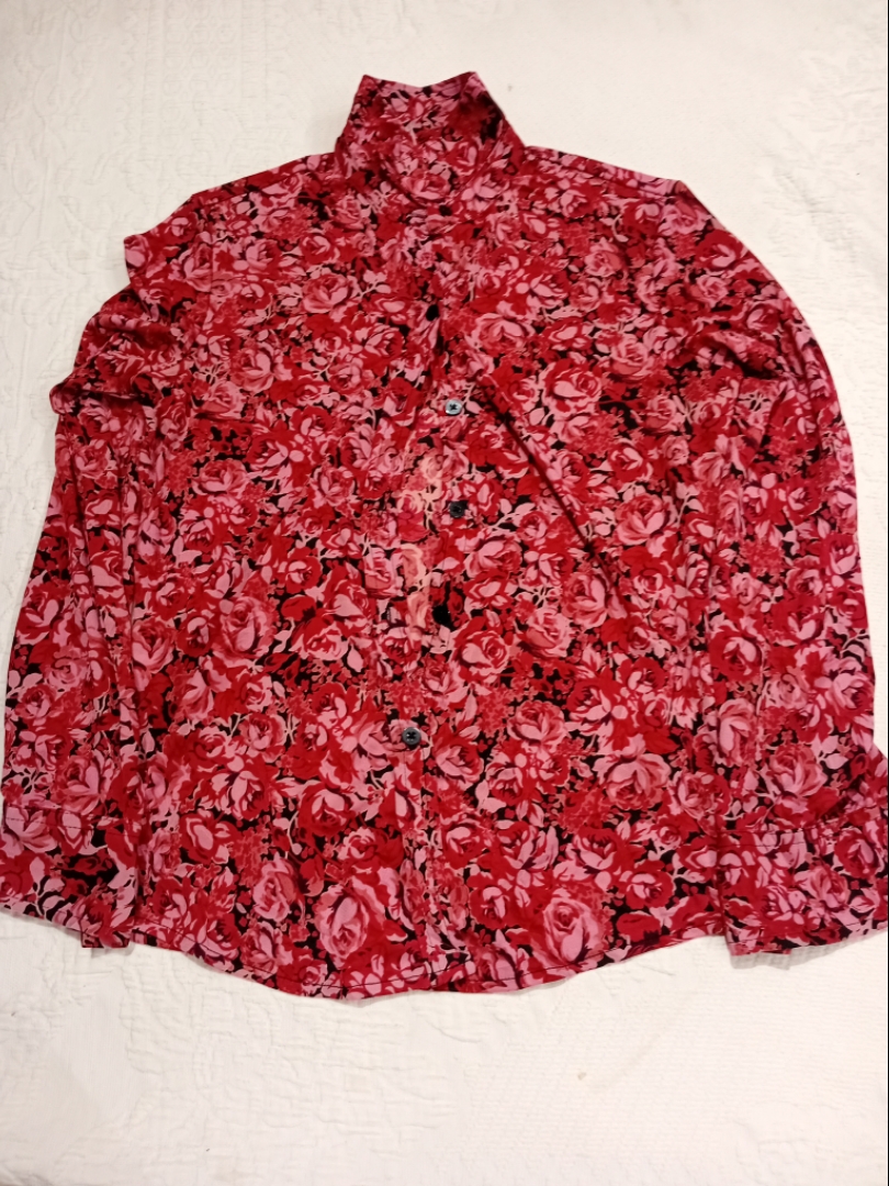 Camisa de botones de flores Express