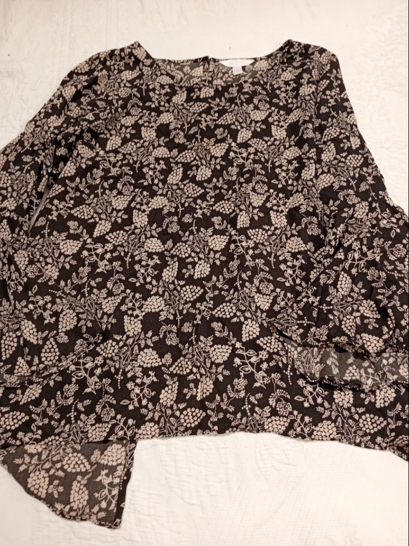 Blusa de estampado floral de Lauren Conrad