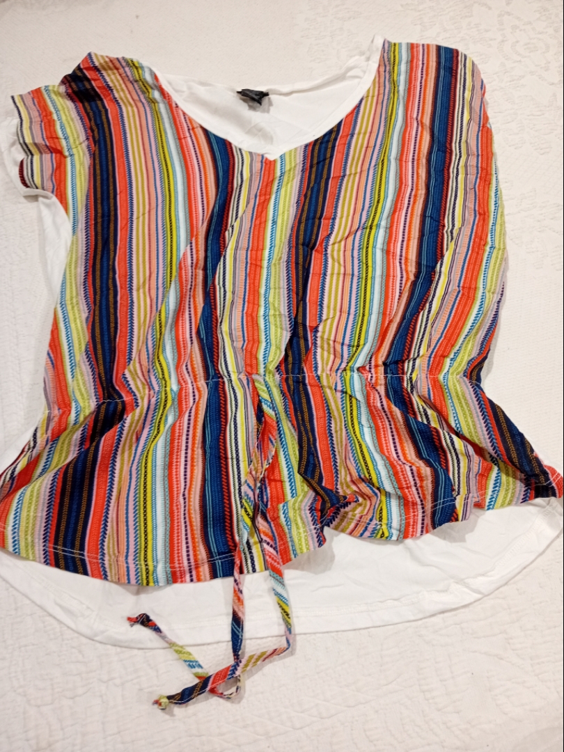 Top de Cintura Ajustada a Rayas de Rue21