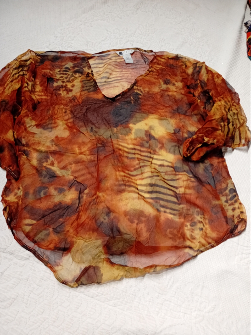 Blusa de estampado animal Carole Little