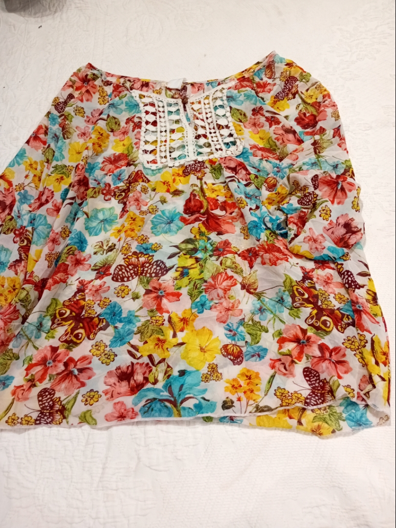Blusa de estampado floral