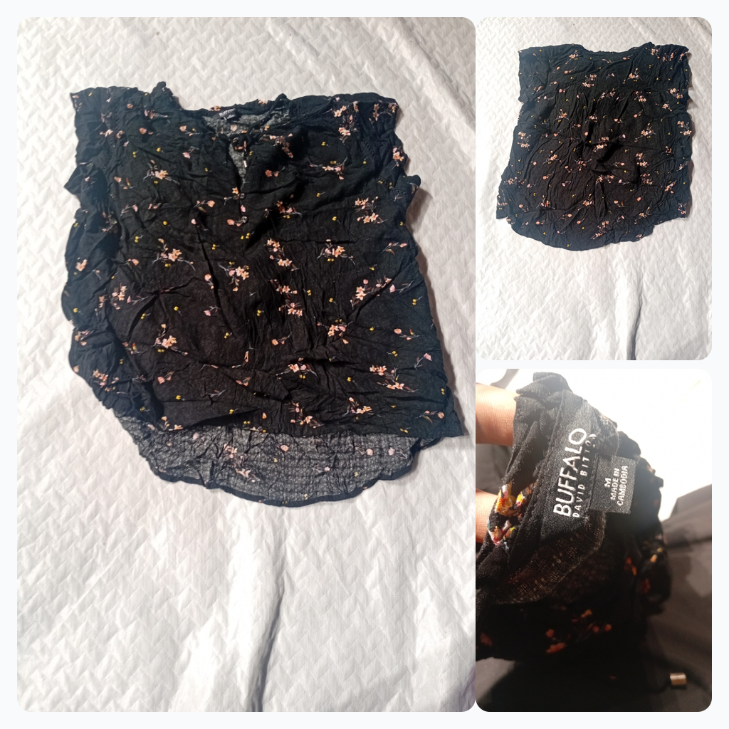 Floral Print Sleeveless Blouse
