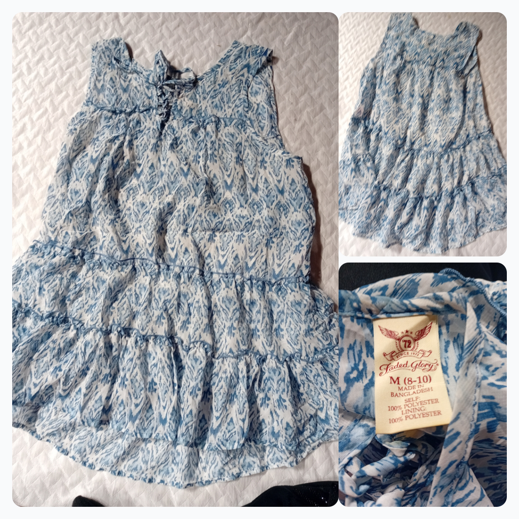 Top sans manches à volants bleu et blanc Faded Glo..