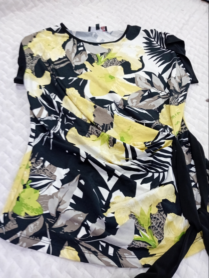 Top à manches courtes imprimé floral