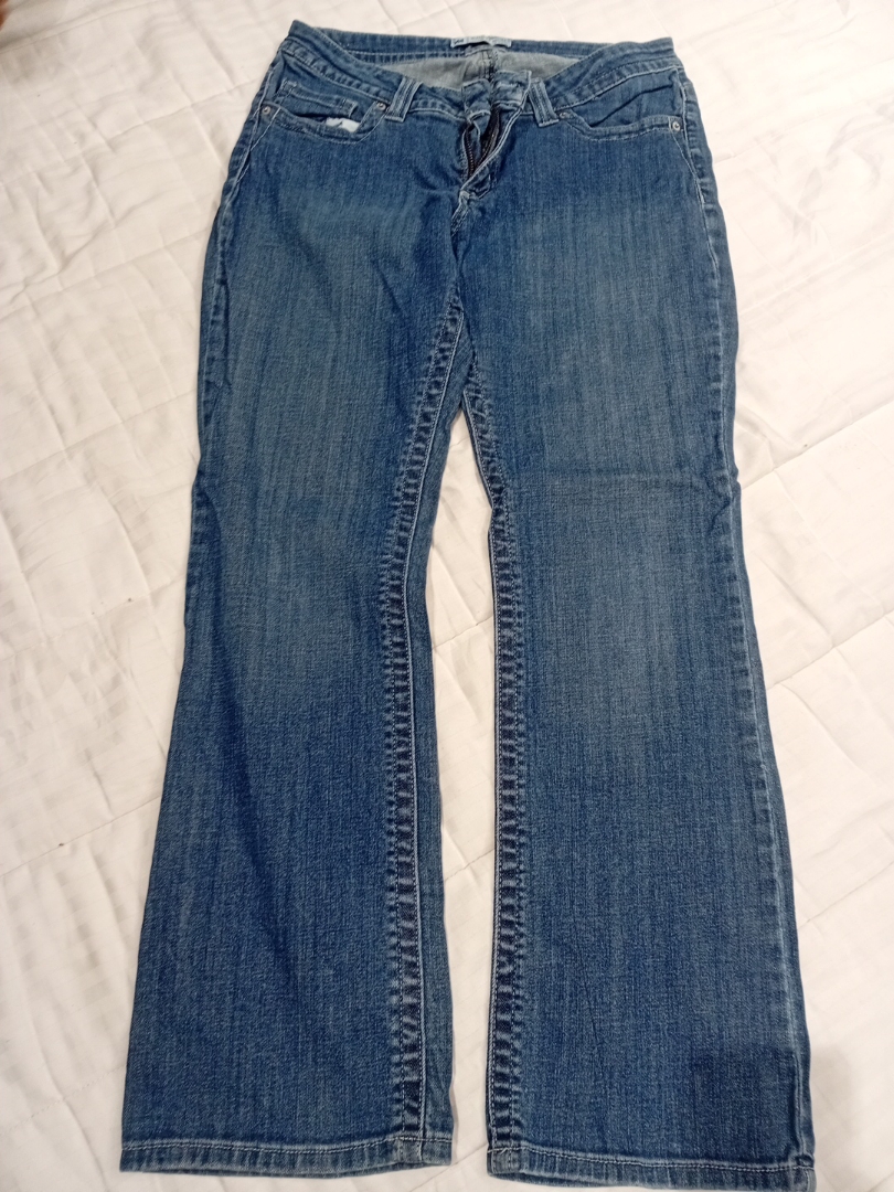 Lee Slender Secret Low-Rise Flare Jeans with Flora..