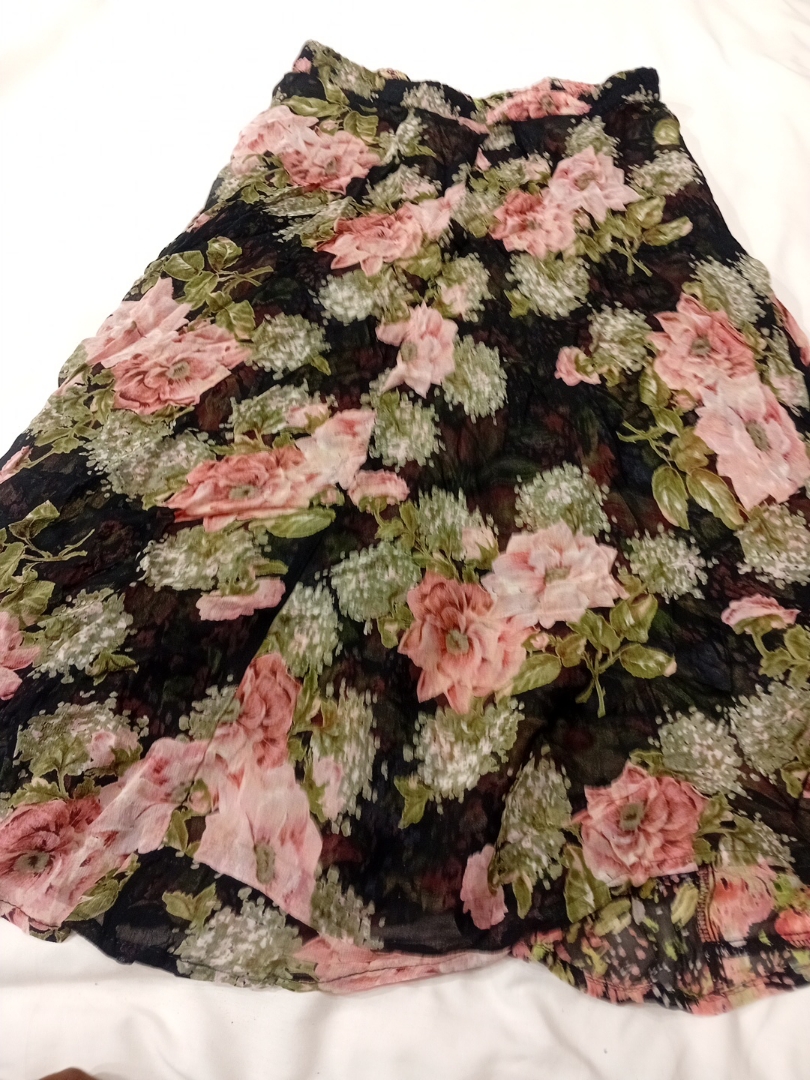 Conjunto de Saias Florais e Estampadas 15 Peças Mi..