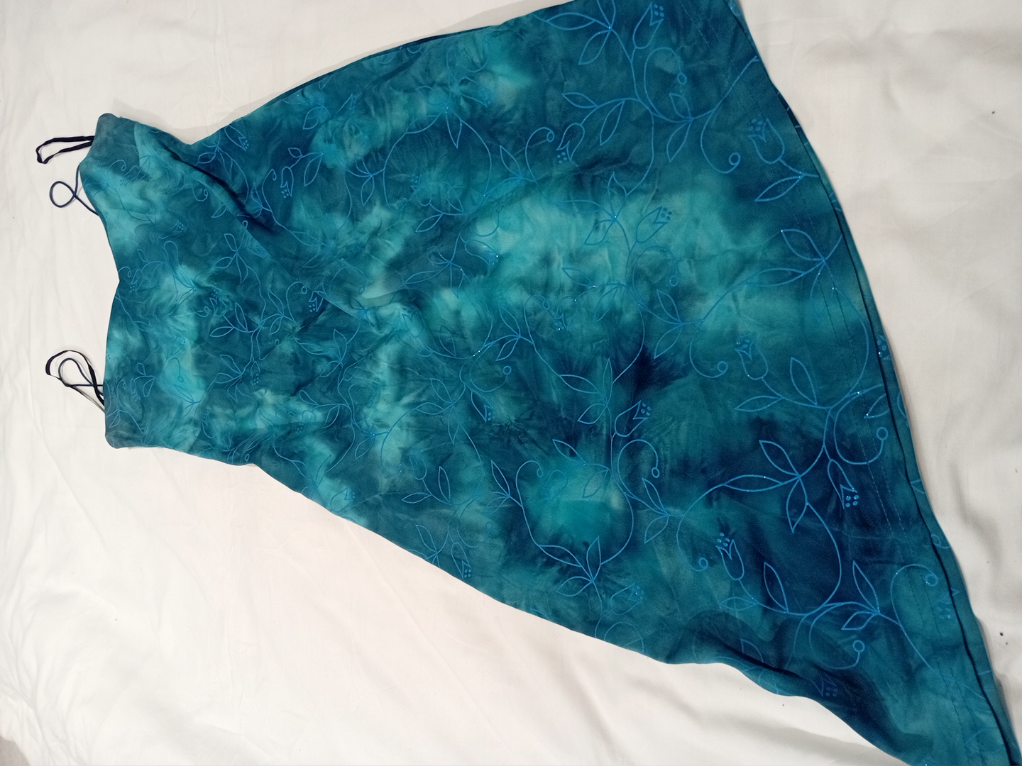 Byer Too! California Teal Tie-Dye Floral Print Spa..