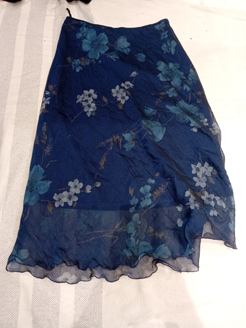 Studio Y Floral Print Midi Skirt