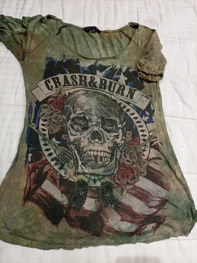 T-shirt graphique Crash & Burn