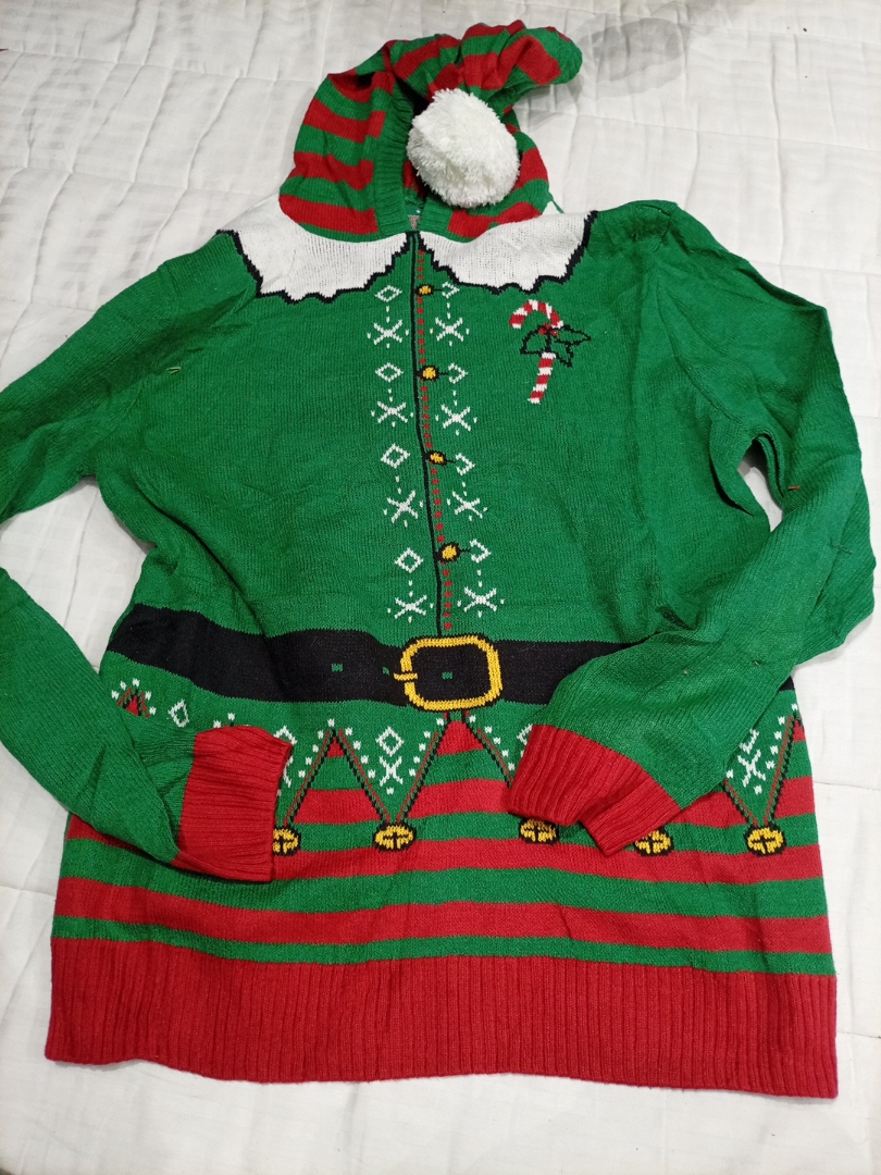 Christmas Sweater Bundle 15 Pc Festive Knitwear Lo..