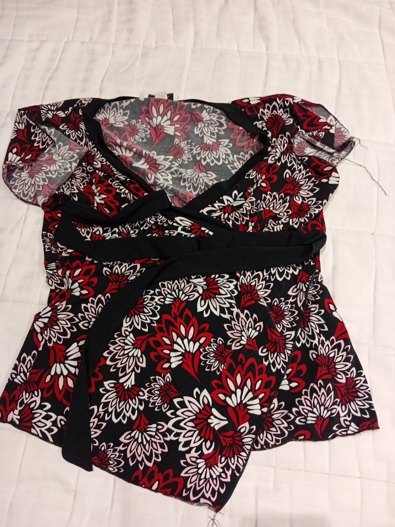 Floral Print Wrap Top