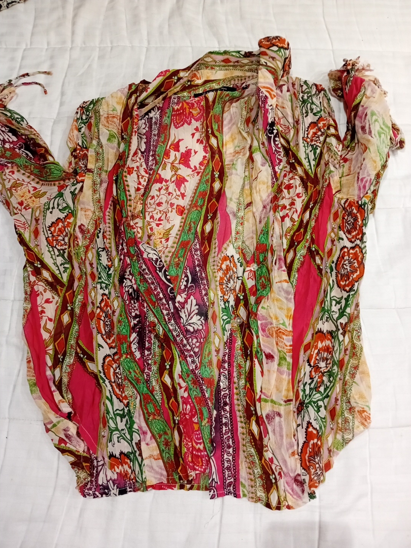 Blouse à imprimé floral Violet & Claire