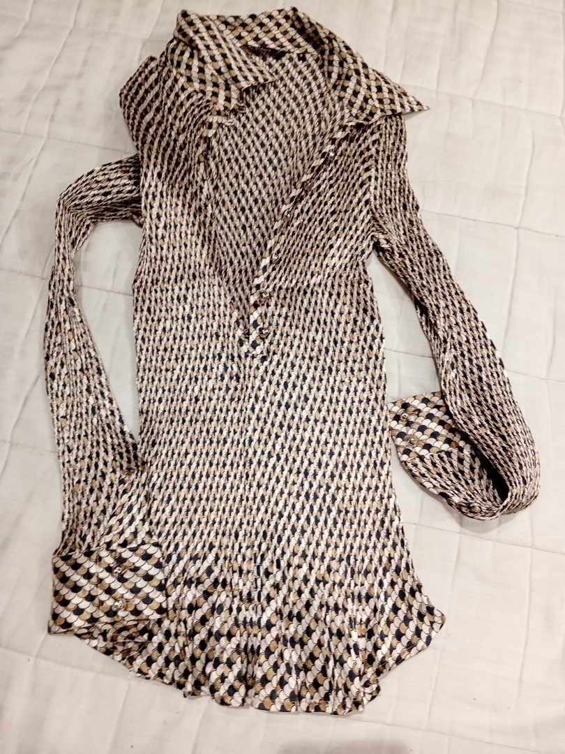 Violet & Claire Printed Button-Up Shirt