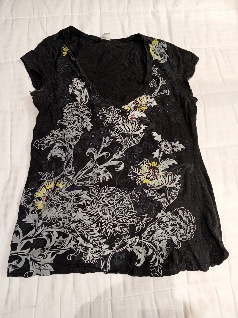 Lia Lee Maternity Black Floral T-shirt