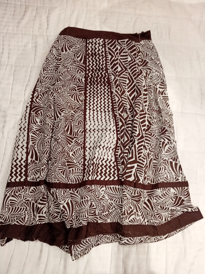 Saia Maxi Estampada Marrom e Branca Cato Woman