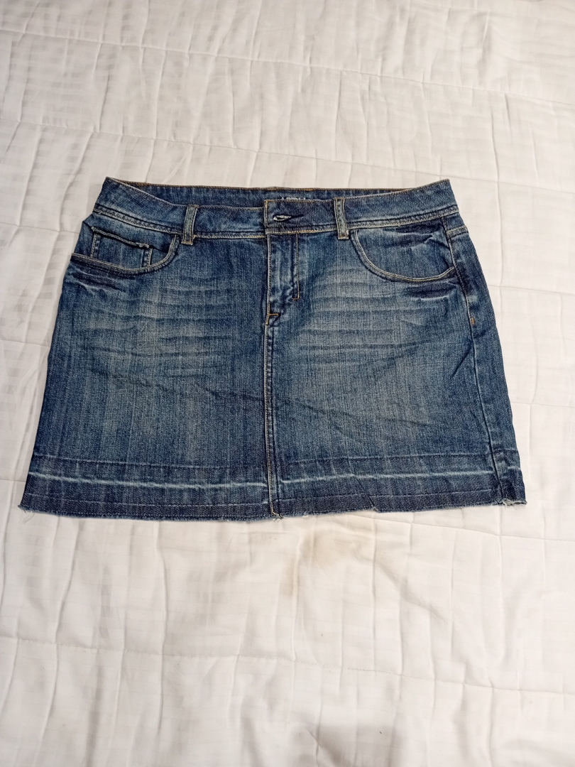 Jupe mini en denim APT. 9