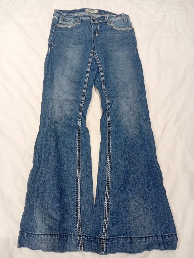 Calças Jeans Flare Rock & Roll Denim