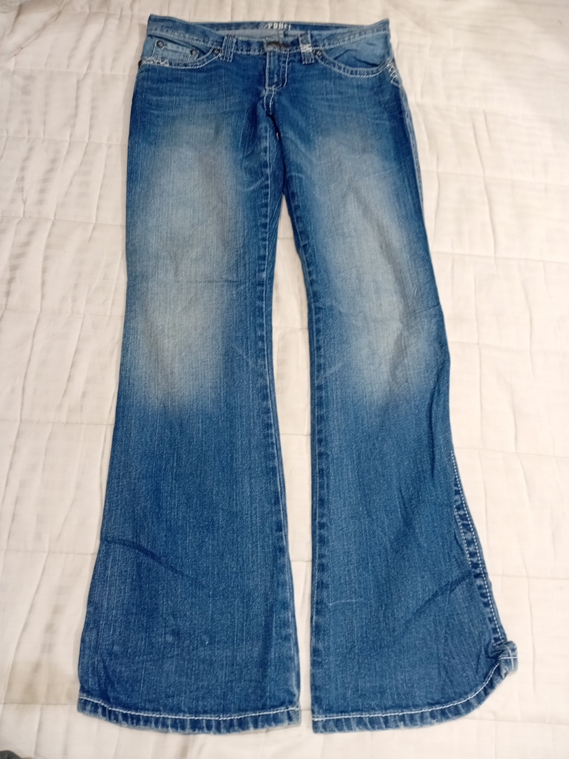 Jeans acampanados de tiro bajo Cruel Girl