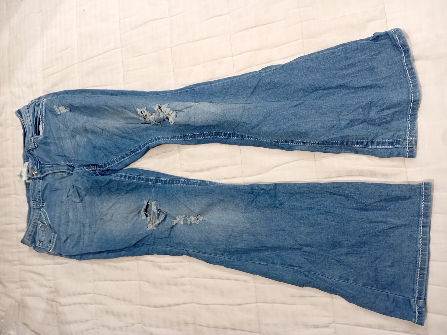 Y Jeans Los Angeles Distressed Flare Jeans