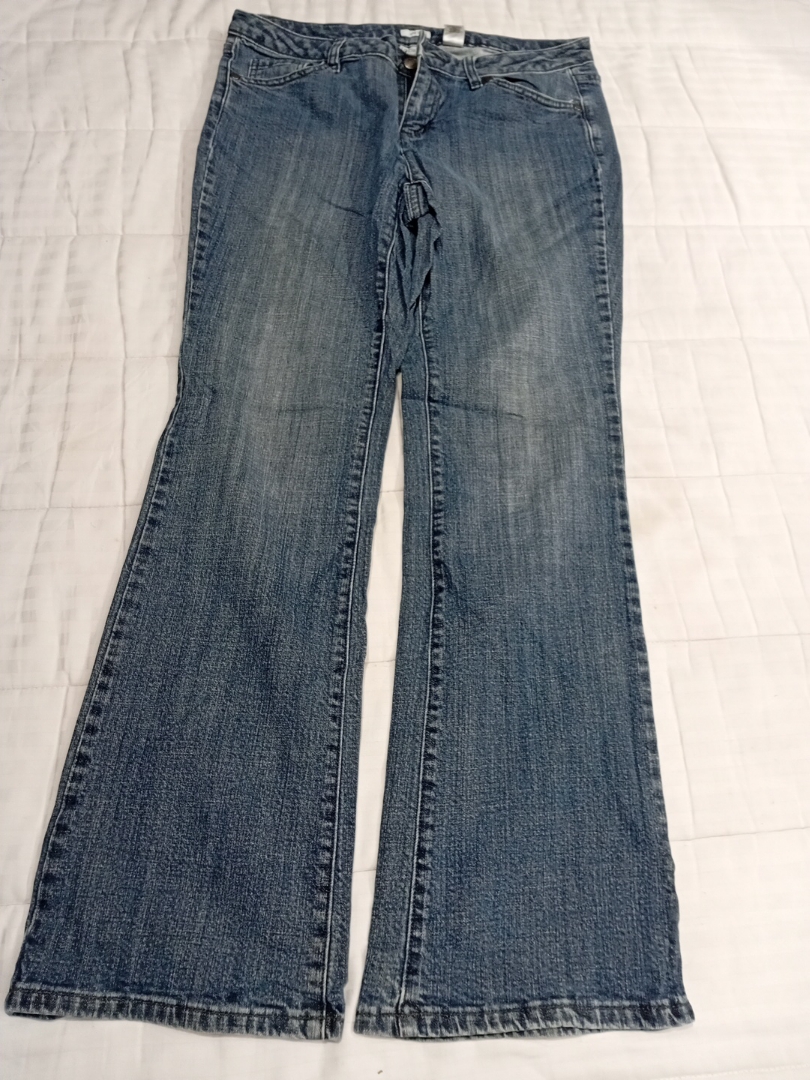 Liz Claiborne Flare Jeans