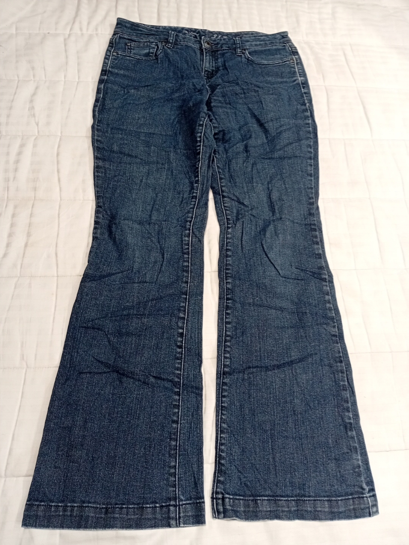 Jeans a campana in denim Limited