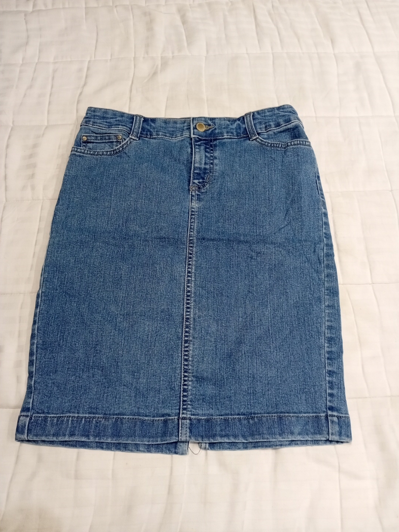 Falda Midi de Denim Charter Club