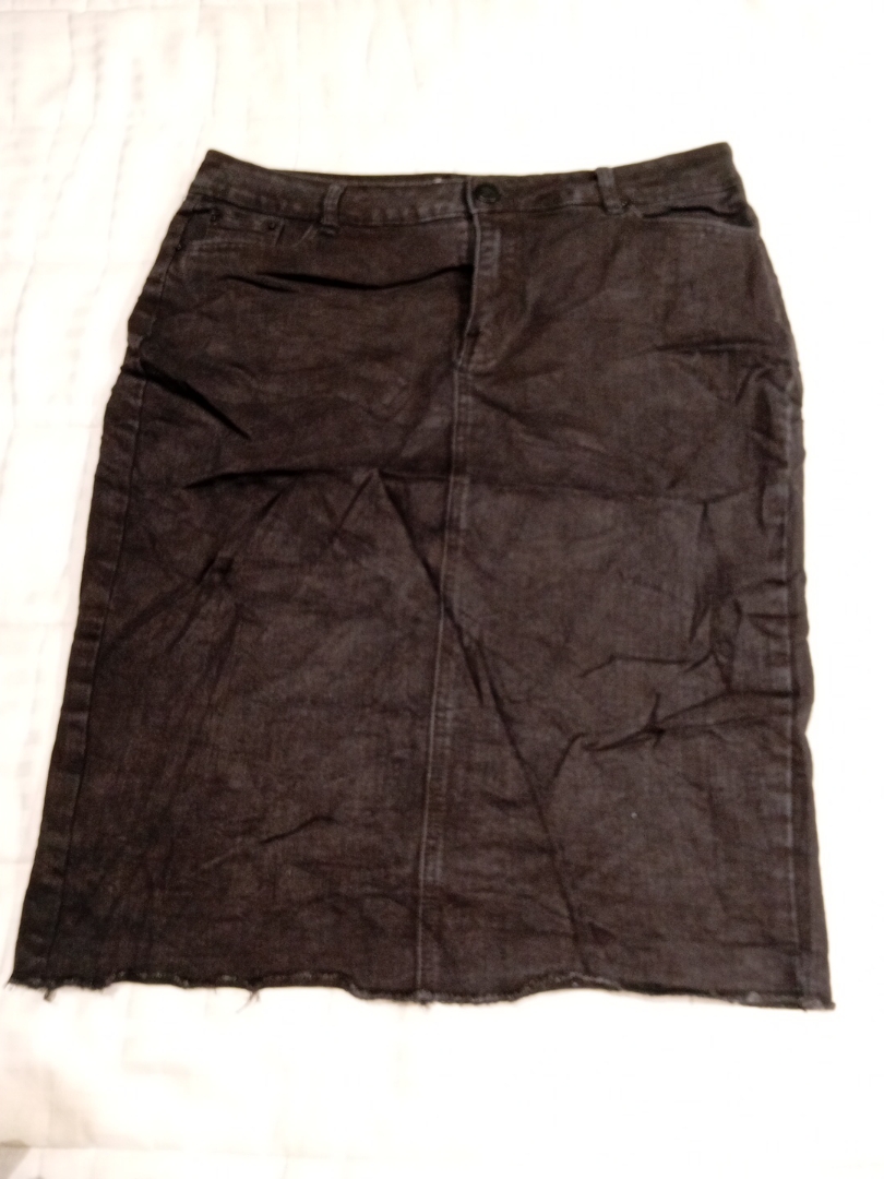 Black Denim Midi Skirt with Raw Hem