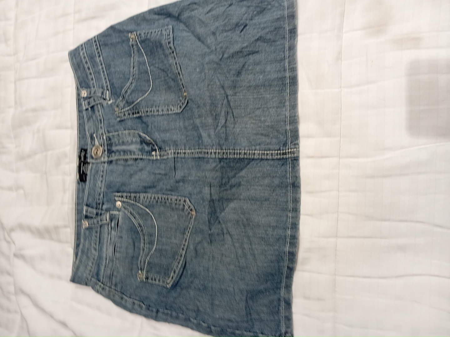 Falda Mini de Mezclilla Willi Smith