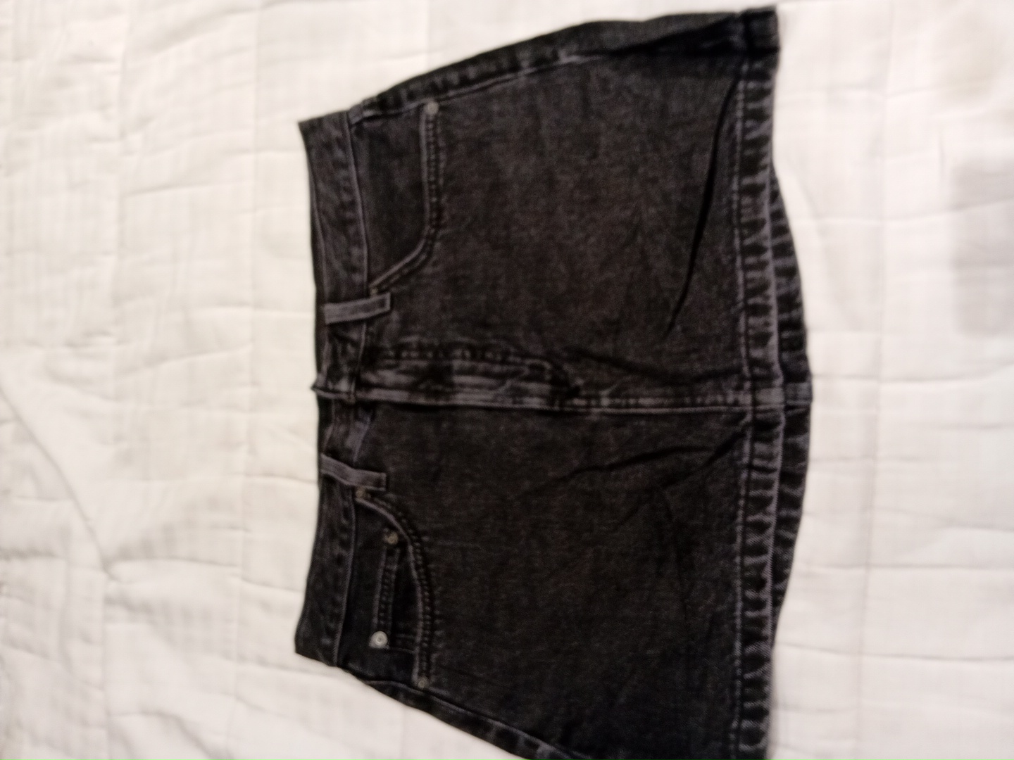 Falda mini de mezclilla negra Denim Forum