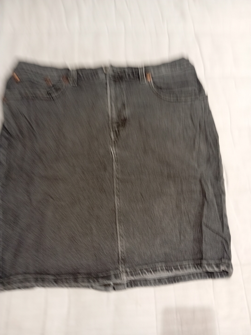 Levi's Premium Gray Denim Skirt